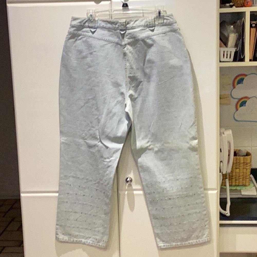I,e, relaxed faded lt. blue denim jeans